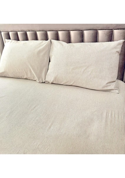 Çift Kişilik Desenli Ranforce Kumaş Fitted Lastikli Çarşaf & 2 Adet Yastık Kılıfı fiyatları