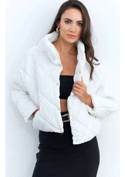 Kadın Beyaz Beli Lastikli Yarasa Kol Şişme Mont MX11 indirimleri