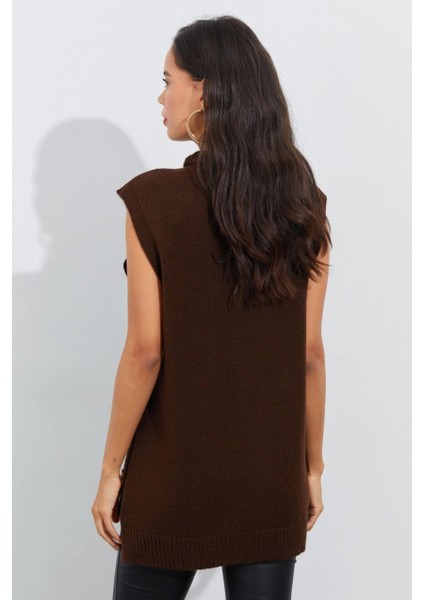 Kadın Kahverengi Yanları Düğmeli Kolsuz Triko Tunik YV75 modelleri