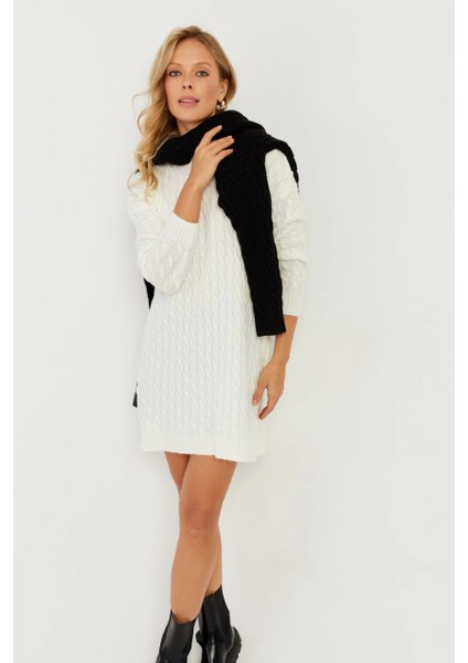 Kadın Ekru Saç Örgülü Triko Tunik KZ2505