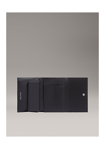 Kadın Siyah Cüzdan modelleri