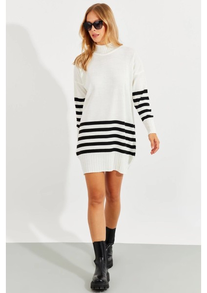 Kadın Ekru Triko Çizgili Tunik YV202