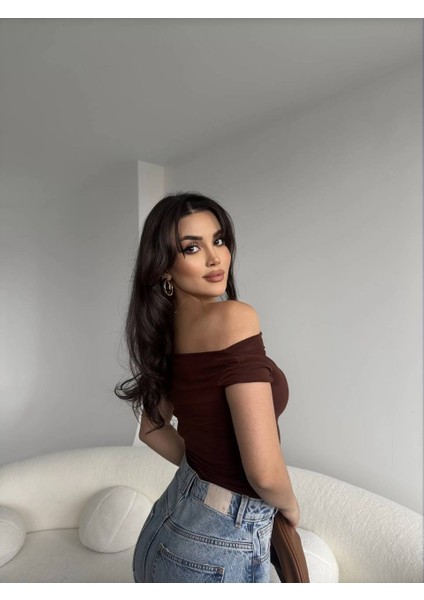 Kadın Iki Şekilde Giyilebilir Crop T-Shirt modelleri