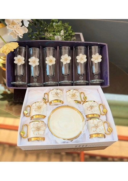 6 Kişilik 18 Parça Lüks Çiçekli Kahve Sunum Seti