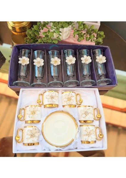 6 Kişilik 18 Parça Lüks Çiçekli Kahve Sunum Seti fırsatları