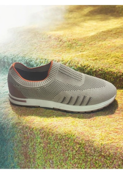 Konay 144 Bağsız Spor Tarzı Ayakkabı