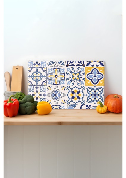 Mavi Çini Desen Cam Kesme Tahtası, Silikon Ayaklı, Sunum Kesim Doğrama Tablası, Temperli ve Rodajlı