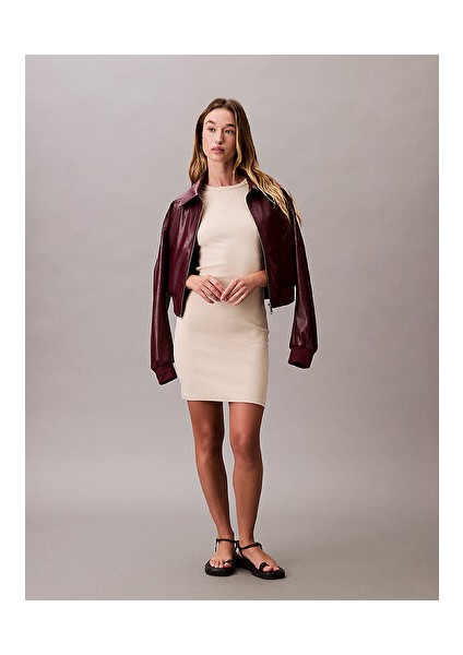 Kadın Beyaz Vücudu Saran Elbise fiyatları