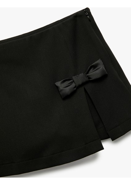 Fiyonk Detaylı Pileli Şort Etek fırsatları