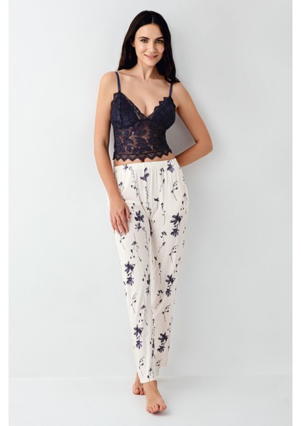 Kadın Lacivert Pijama Takımı fiyatları