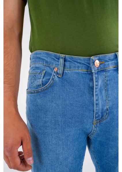 Erkek JEAN-J242302 modelleri