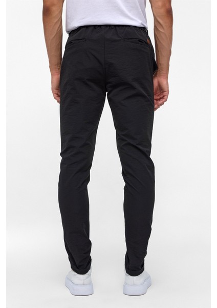 Siyah Slim Armürlü Jogger Pantolon indirimleri
