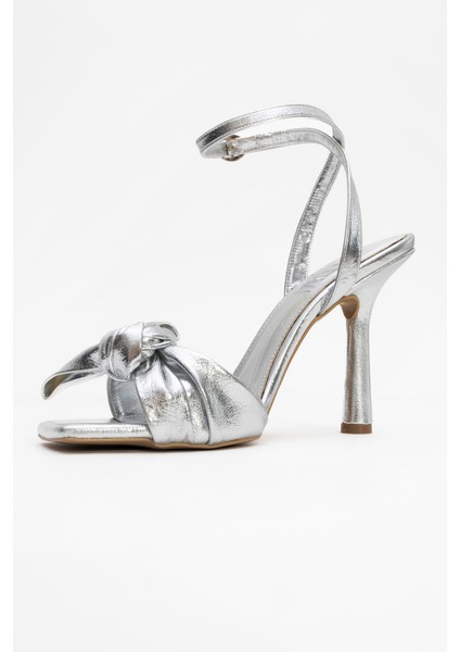 Pila Gümüş Kadın Topuklu Ayakkabı fiyatları