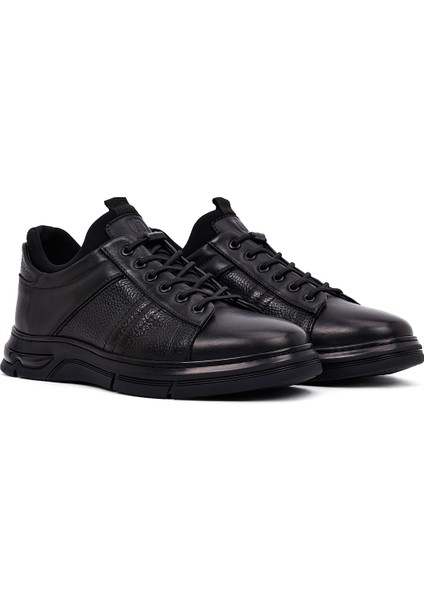 Erkek Siyah Bağcıklı Kalın Tabanlı Deri Casual Sneaker 25WFD676618 modelleri