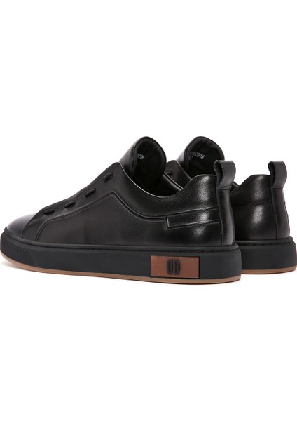 Erkek Siyah Bağcıklı Deri Sneaker 25WFD693418 indirimleri