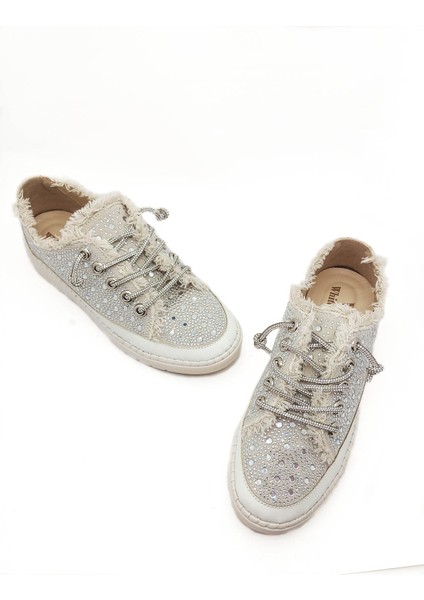 Bej Renk Taş Betaylı Bağcıklı Düz Taban Kadın Kot Sneakers