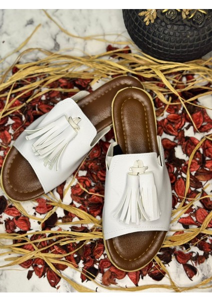 Püsküllü Terlik Yumuşak Taban