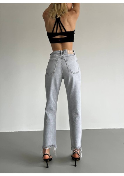 Yüksek Bel Paça Püsküllü Açık Gri Düz Kesim Kadın Jean Pantolon fiyatları
