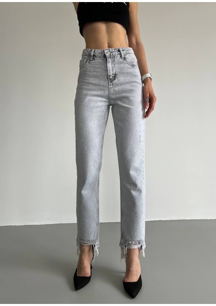 Yüksek Bel Paça Püsküllü Açık Gri Düz Kesim Kadın Jean Pantolon