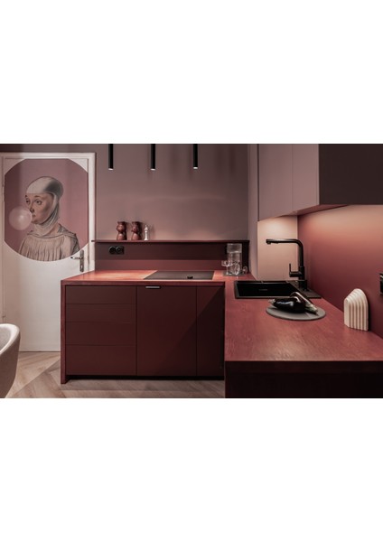 Momi BKM_N73M Çekme Spiralli Siyah Mutfak Evye Bataryası Mat | 348 mm Yükseklik, 275 mm Menzil , Su Tasarruflu Bal Peteği Aeratör, Sessiz kullanım