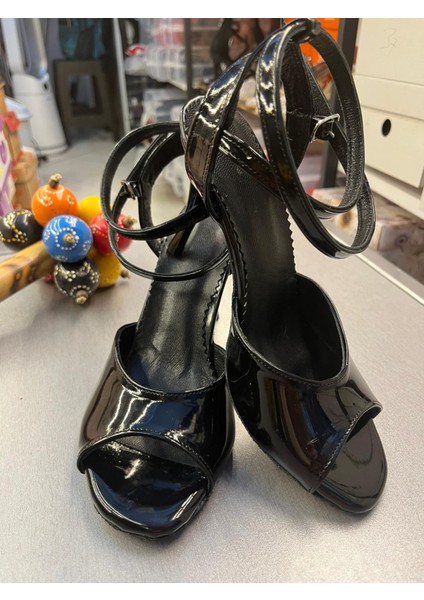 Siyah Rugan Kelebek Model 8,5 cm 13 Pont Topuk Boyu Tango, Dans ve Salon Ayakkabısı modelleri