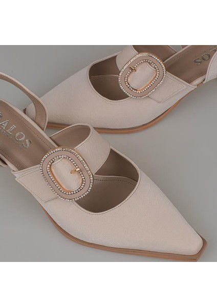 Krem Fındık Topuk Kadın Taş Tokalı Klasik Ayakkabı indirimleri