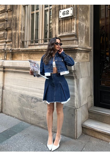 Çift Kat Paça Detaylı Kısa Ceketli Plili Denim Mini Etek Takım