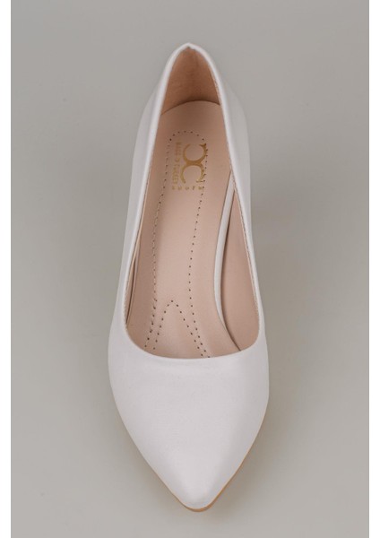 Beyaz Kadın Düz Klasik Orta Boy Topuk Ayakkabı indirimleri