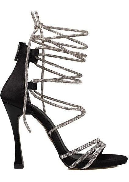 Siyah Bilekten Bağlamalı Taşlı Kadın Klasik Ayakkabı