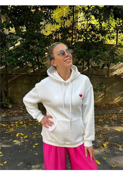Ekru Kalp Nakışlı Sweat fiyatları