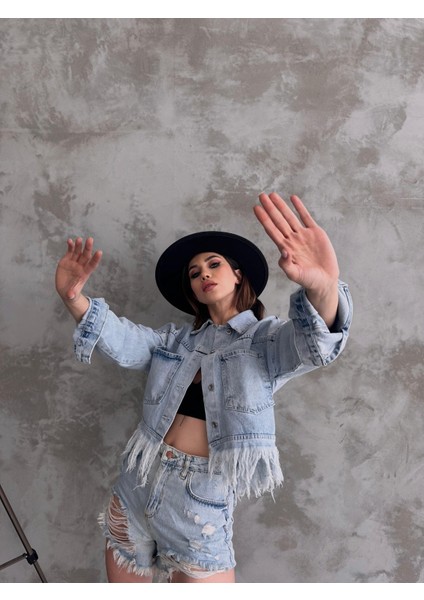 Saçak Detaylı Denim Ceket fırsatları