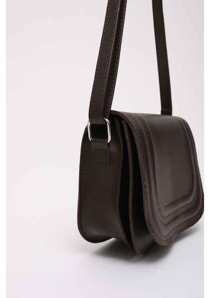 Kahve Rengi SHK93 Suni Deri 2 Bölmeli Ayarlanabilir Askılı Kol ve Omuz Çantası fırsatları