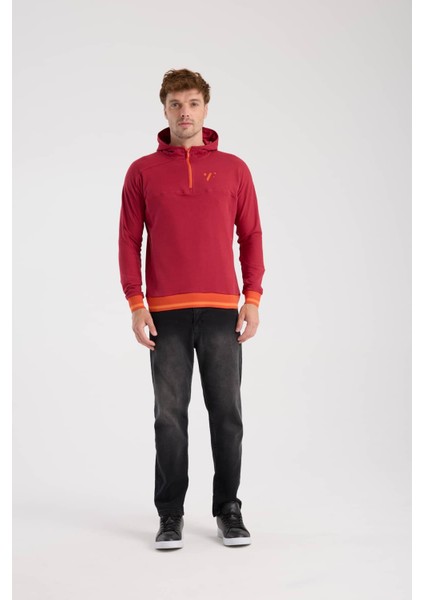 Kapüşonlu Sweatshirt
