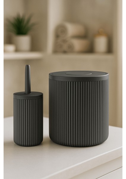 Lines Serisi Gri Banyo Seti, 2 Parça Akrilik Silindir 5 Litre Çöp Kovası ve Tuvalet Fırçası Takımı 3376 fiyatları