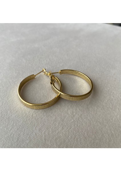 Kadın Oval Ajda Gold Renkli Çelik Küpe