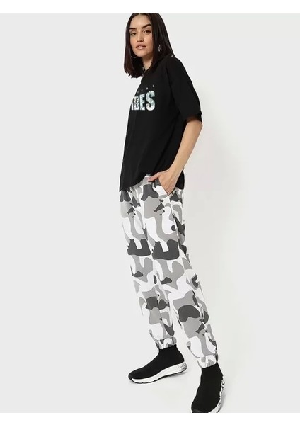 Kadın Baskılı Oversize T-Shirt - Siyah fiyatları