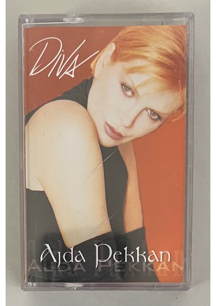 Ajda Pekkan Diva Kaset (Jelatinli Sıfır Orijinal Dönem Baskı Kaset)