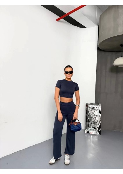 Osy Modal Yumuşak Dokulu Kumaş Kısa Kollu Crop Alt Ispanyol Paça Pantalon Ikili Takım - Füme