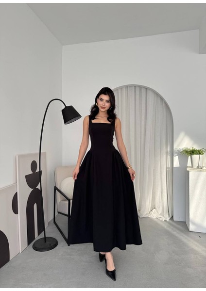 Modestrıa Siyah Kare Yaka Kolsuz A Kesim Elbise fiyatları