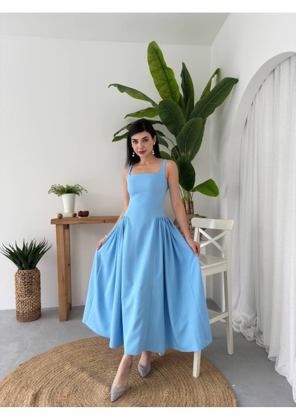 Modestrıa Siyah Kare Yaka Kolsuz A Kesim Elbise fırsatları