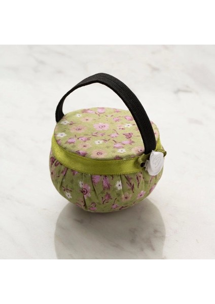 Kola Takılabilir Yeşil Çiçekli Iğnedanlık fiyatları