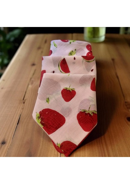 Beyaz Renk Zemin Üzerine Karpuz, Çilek ve Kiraz Desenli 3'lü %100 Koton Bandana, Saç Bandı fiyatları