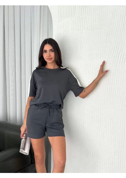 Osy Modal Yumuşak Dokulu Kumaş Kadın Parçalı Bisiklet Yaka T-Shirt Kısa Şort Ikili Takım - Antrasit modelleri