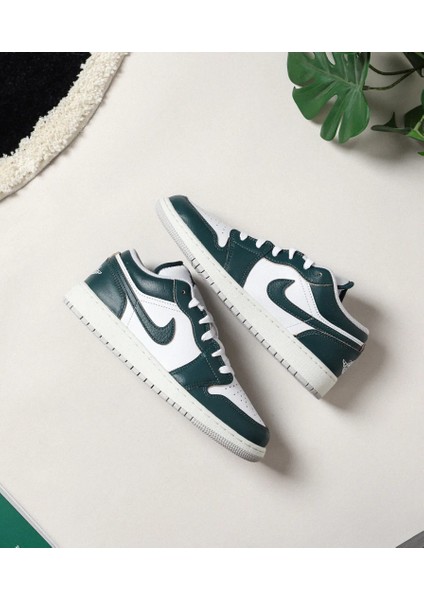 Air Jordan 1 Low Se (GS)-FQ8041-300 indirimleri