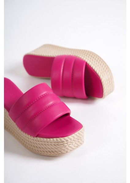 Adara Yüksek/kalın Ortopedik Taban Dolgu Topuklu Kadın Günlük Terlik Kt Fuşya fiyatları