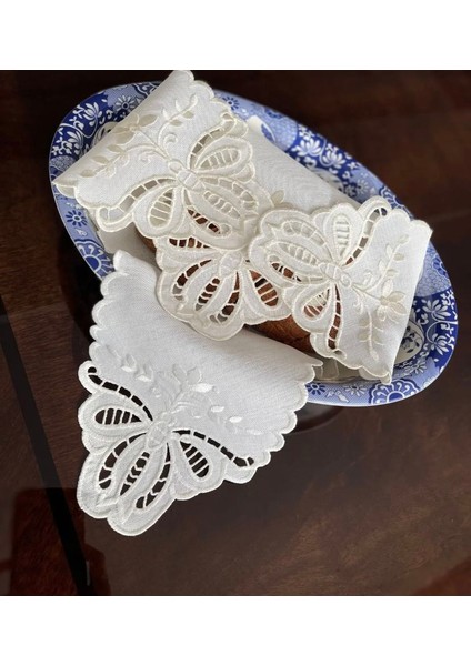 Kelebekli Delik Işi Ekmeklik fırsatları