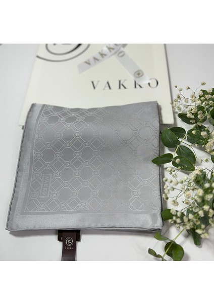 90X90 Jakarlı Saf Ipek Eşarp - 05493-76001