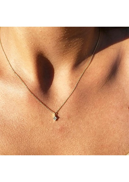 Altın Kolye - Karo Taşlı Minimal Zarif Tarz Gündelik Swarovski Taşlı Tasarım 14 Ayar Altın Kolye modelleri