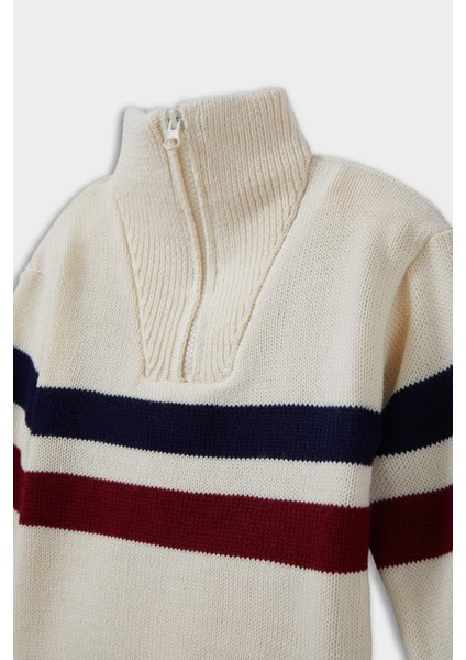 Erkek Bebek Dik Yaka Fermuarlı Çizgili Triko Kazak C8881A525WN fiyatları