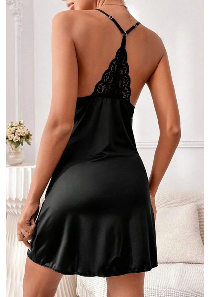 Kadın Siyah Göğüs ve Sırt Kısmı Dantel Detaylı Özel Gecelik fiyatları